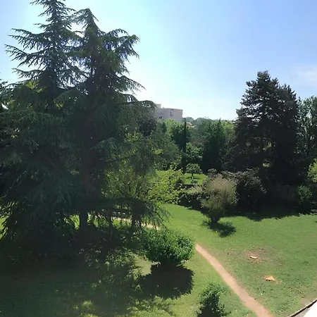 Apartment One Bedroom Centre Free Private Parking