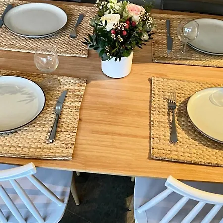 One Bedroom Centre Free Private Parking Διαμέρισμα