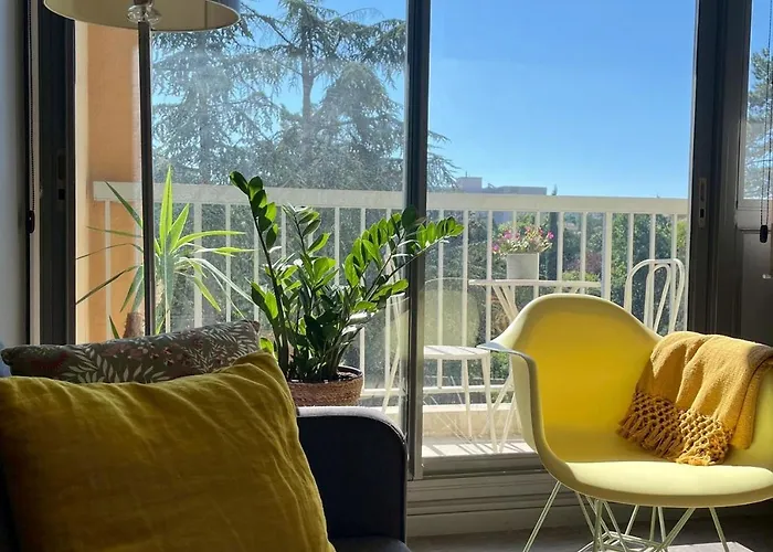 Διαμέρισμα One Bedroom Centre Free Private Parking Λυών